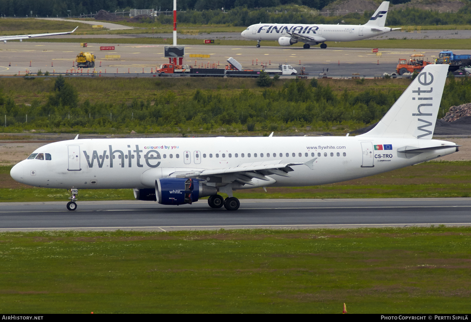 Aircraft Photo of CS-TRO | Airbus A320-214 | White Airways | AirHistory.net #107090