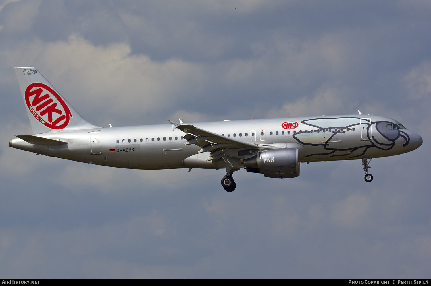 Aircraft Photo of D-ABHK | Airbus A320-214 | Niki | AirHistory.net #107235