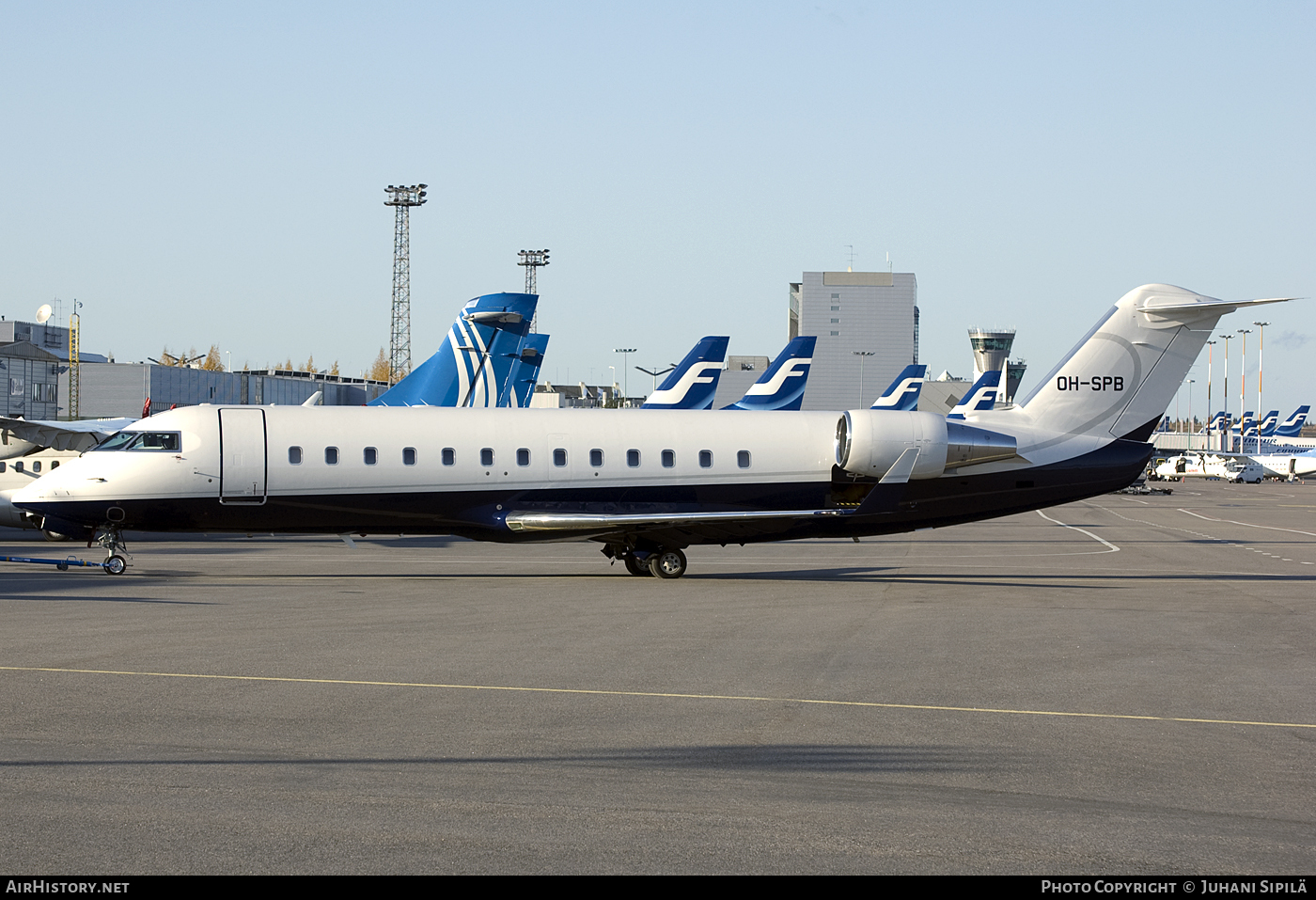 Aircraft Photo of OH-SPB | Bombardier Challenger 850 (CRJ-200SE/CL-600-2B19) | AirHistory.net #107276