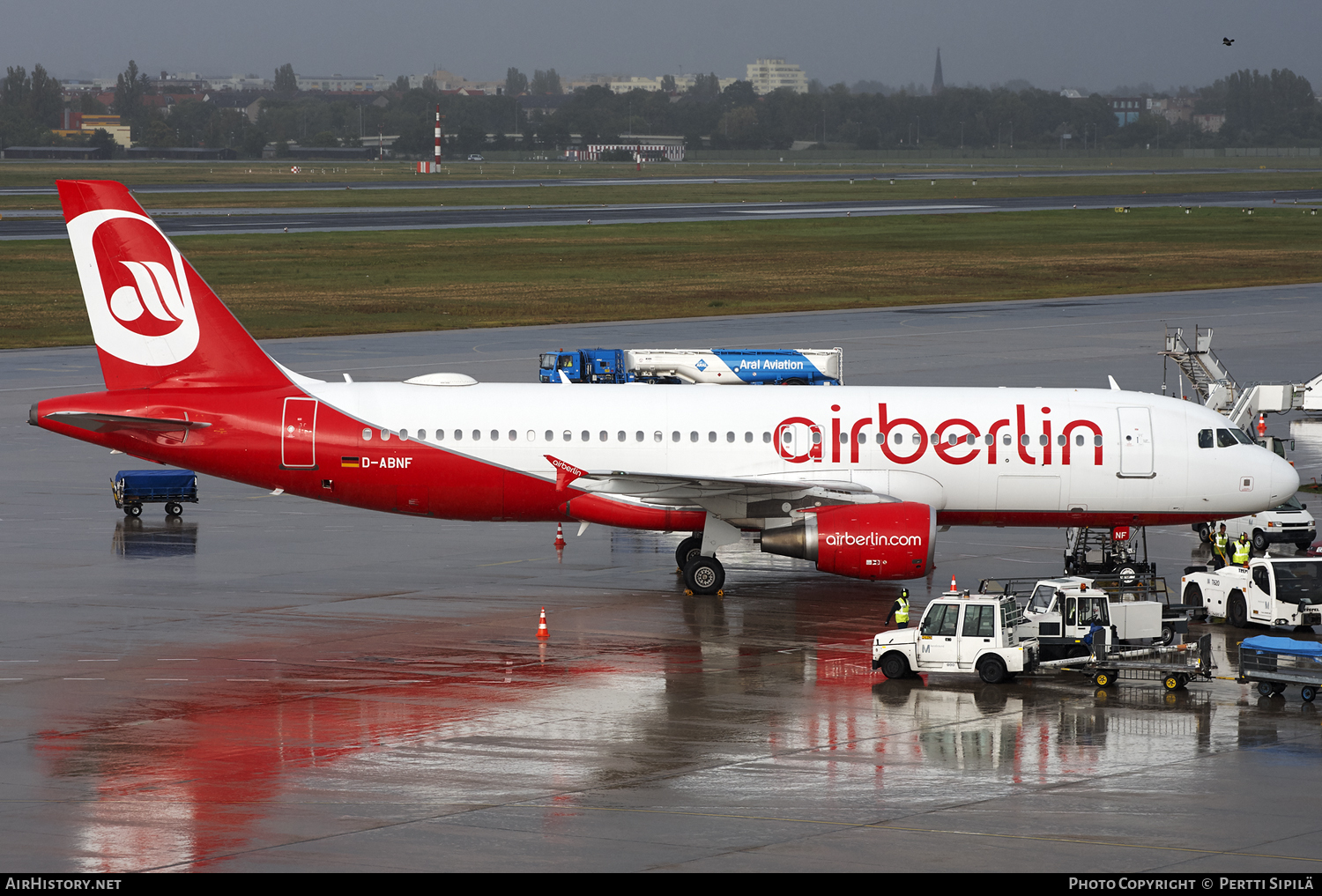 Aircraft Photo of D-ABNF | Airbus A320-214 | Air Berlin | AirHistory.net #107277