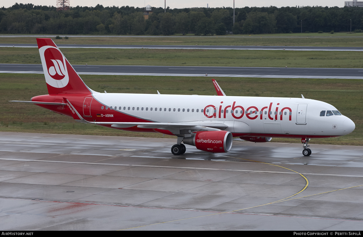 Aircraft Photo of D-ABNM | Airbus A320-214 | Air Berlin | AirHistory.net #107281
