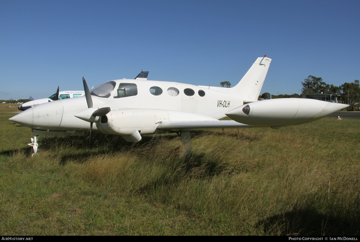 Aircraft Photo of VH-OLH | Cessna 411 | AirHistory.net #107328