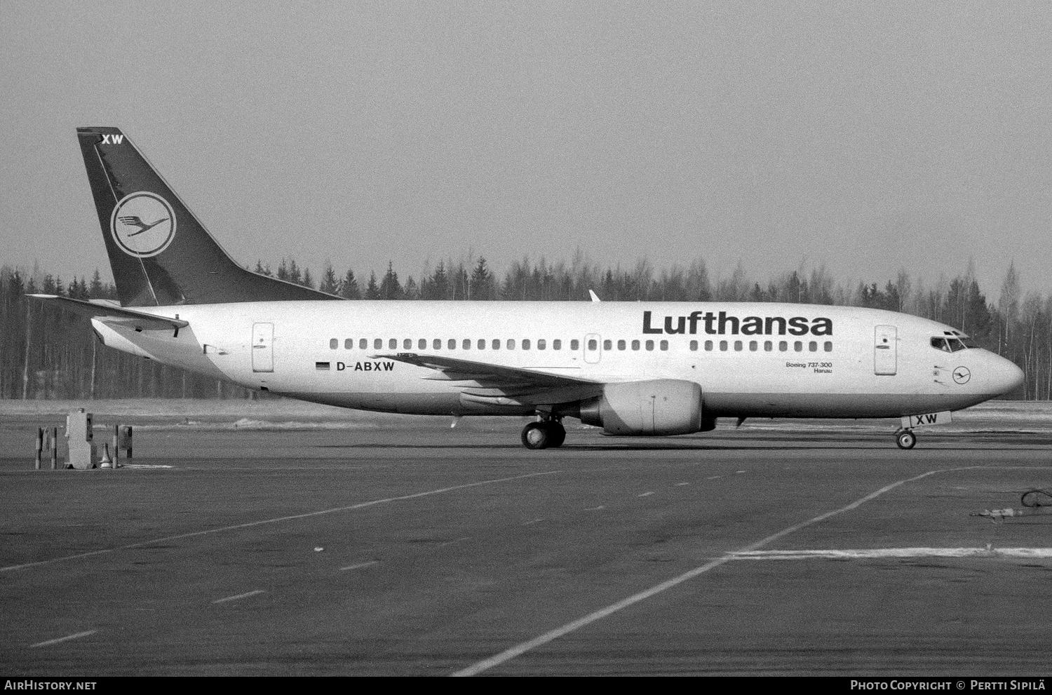 Aircraft Photo of D-ABXW | Boeing 737-330 | Lufthansa | AirHistory.net #107348