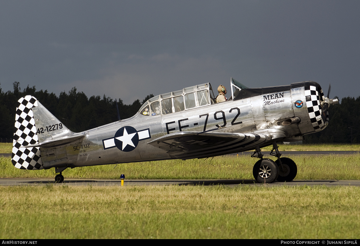 Aircraft Photo of SE-FUZ / 42-12279 | North American AT-16 Harvard IIB | AirHistory.net #107389