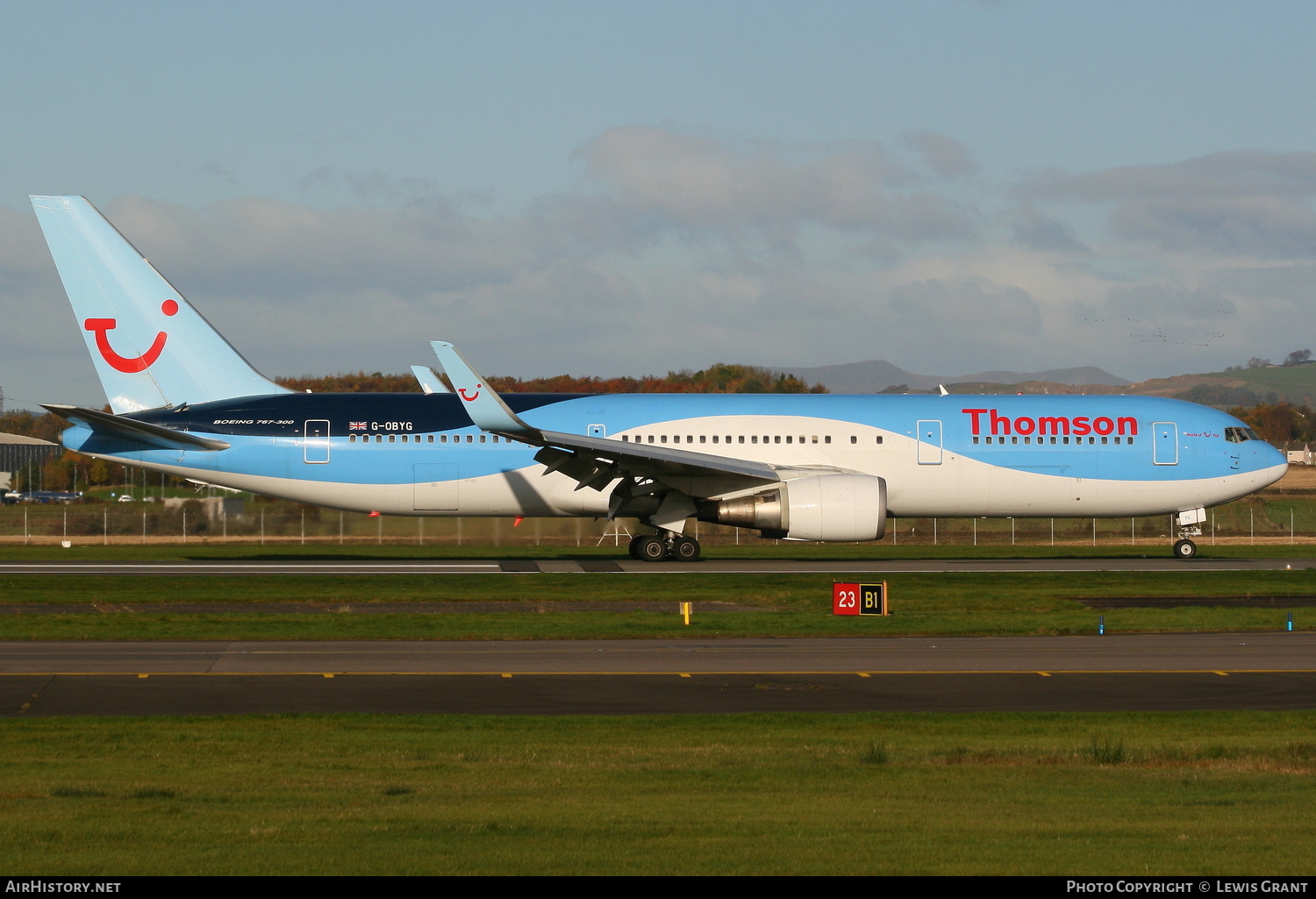 Aircraft Photo of G-OBYG | Boeing 767-304/ER | Thomson Airways | AirHistory.net #107434