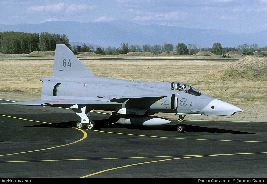 Aircraft Photo of 37974 | Saab AJSF37 Viggen | Sweden - Air Force | AirHistory.net #107436