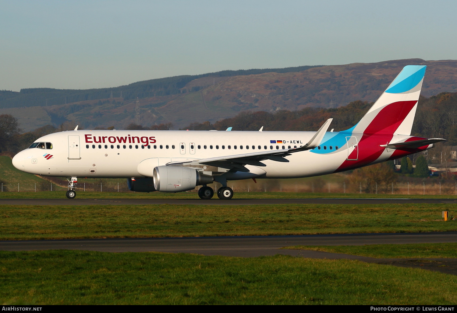 Aircraft Photo of D-AEWL | Airbus A320-214 | Eurowings | AirHistory.net #107451