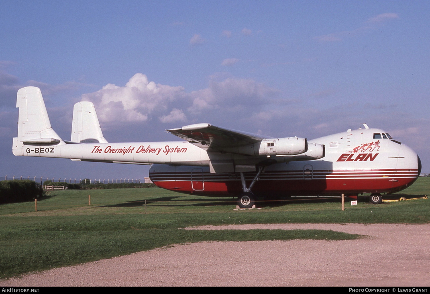 Aircraft Photo of G-BEOZ | Armstrong Whitworth AW-650 Argosy 101 | Elan Overnight Delivery System | AirHistory.net #107478