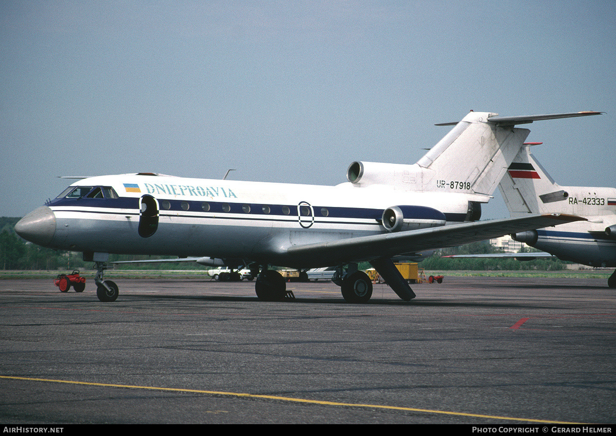 Aircraft Photo of UR-87918 | Yakovlev Yak-40 | Dnieproavia | AirHistory.net #107538