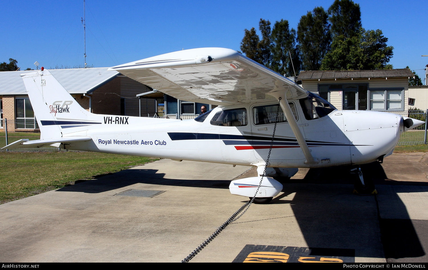 Aircraft Photo of VH-RNX | Cessna 172S Skyhawk SP | Royal Newcastle Aero Club | AirHistory.net #107592
