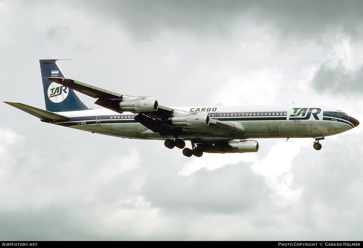 Aircraft Photo of LV-MZE | Boeing 707-338C | Transporte Aereo Rioplatense - TAR | AirHistory.net #107646