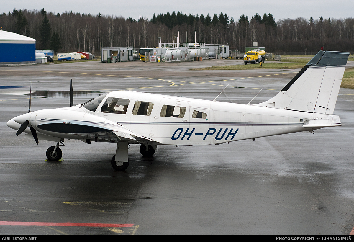 Aircraft Photo of OH-PUH | Piper PA-34-220T Seneca III | AirHistory.net #107667