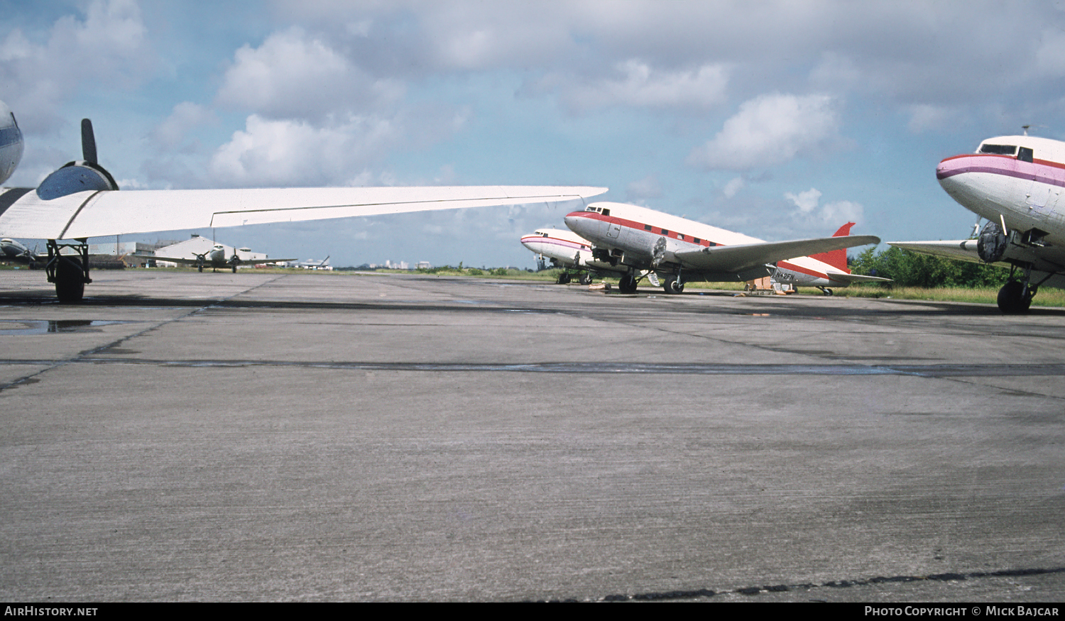 Aircraft Photo of N42FN | Douglas C-53 Skytrooper | AirHistory.net #107771