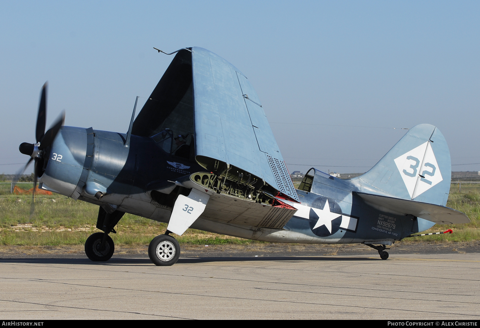 Aircraft Photo of N92879 / NX92879 / 83589 | Curtiss SB2C-5 Helldiver | Commemorative Air Force | USA - Navy | AirHistory.net #107835