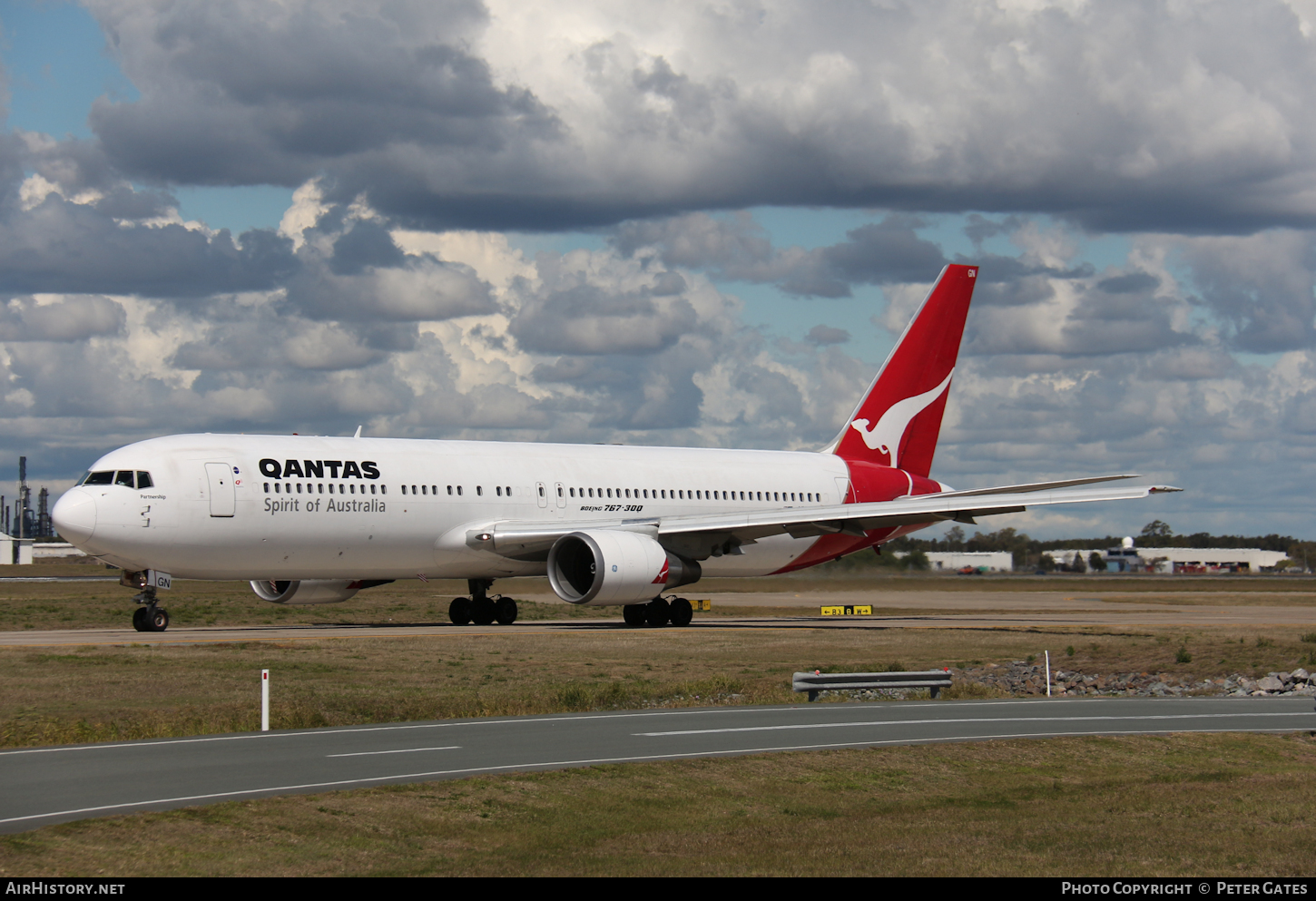 Aircraft Photo of VH-OGN | Boeing 767-338/ER | Qantas | AirHistory.net #107915