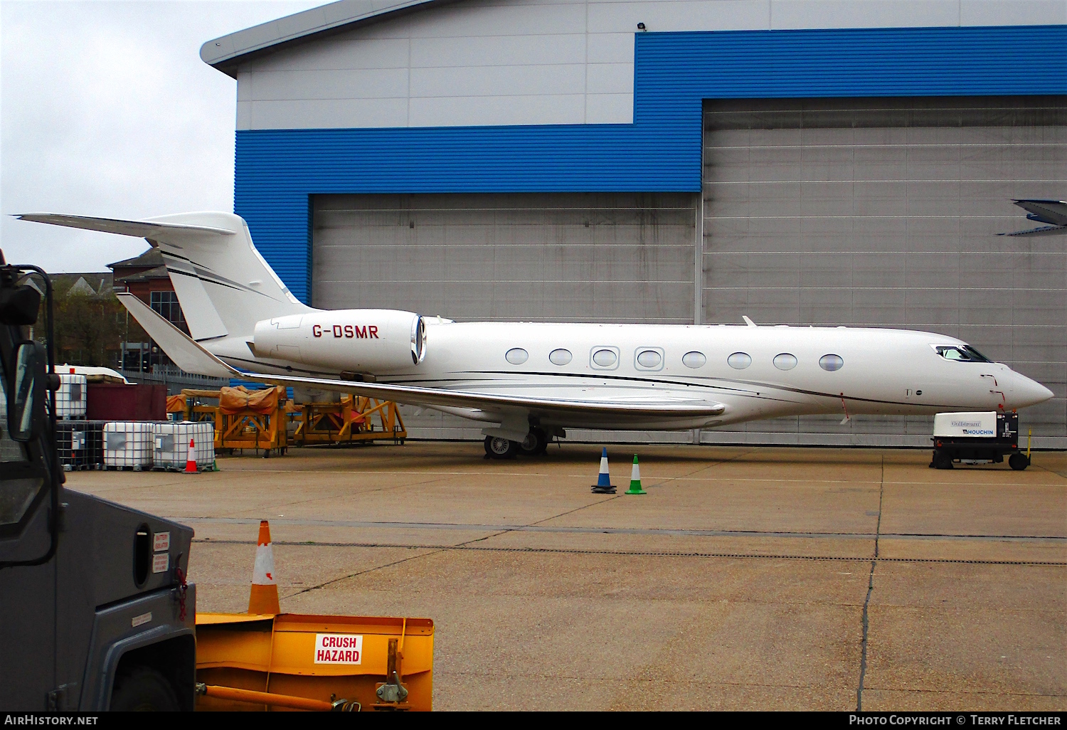 Aircraft Photo of G-DSMR | Gulfstream Aerospace G650 (G-VI) | AirHistory.net #107952