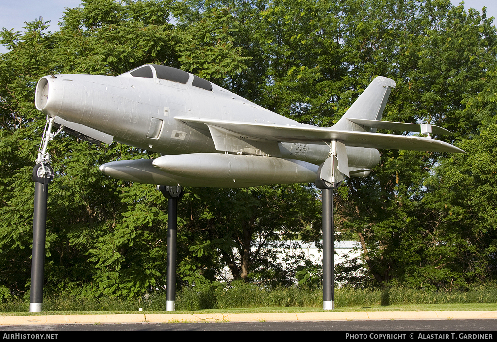 Aircraft Photo of 52-6385 | Republic F-84F Thunderstreak | USA - Air Force | AirHistory.net #107962