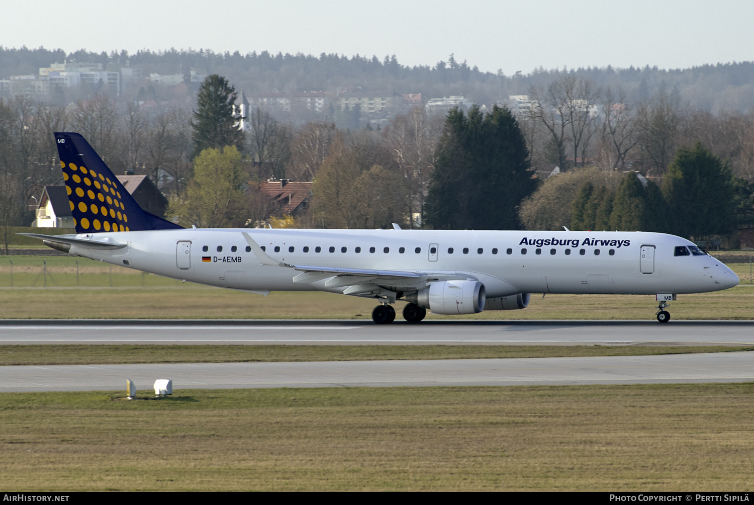 Aircraft Photo of D-AEMB | Embraer 195LR (ERJ-190-200LR) | Augsburg Airways | AirHistory.net #107983