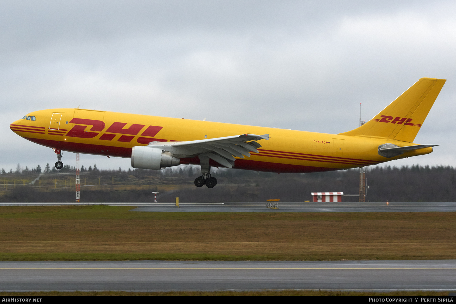 Aircraft Photo of D-AEAO | Airbus A300B4-622R(F) | DHL International | AirHistory.net #107987