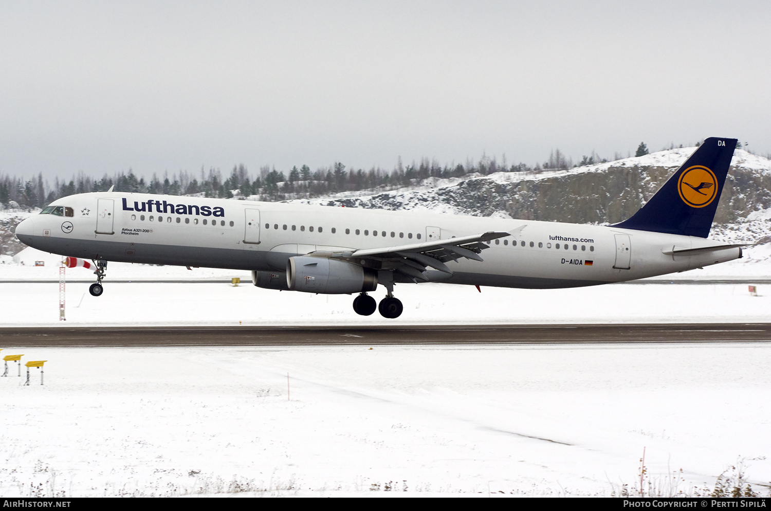Aircraft Photo of D-AIDA | Airbus A321-231 | Lufthansa | AirHistory.net #108022