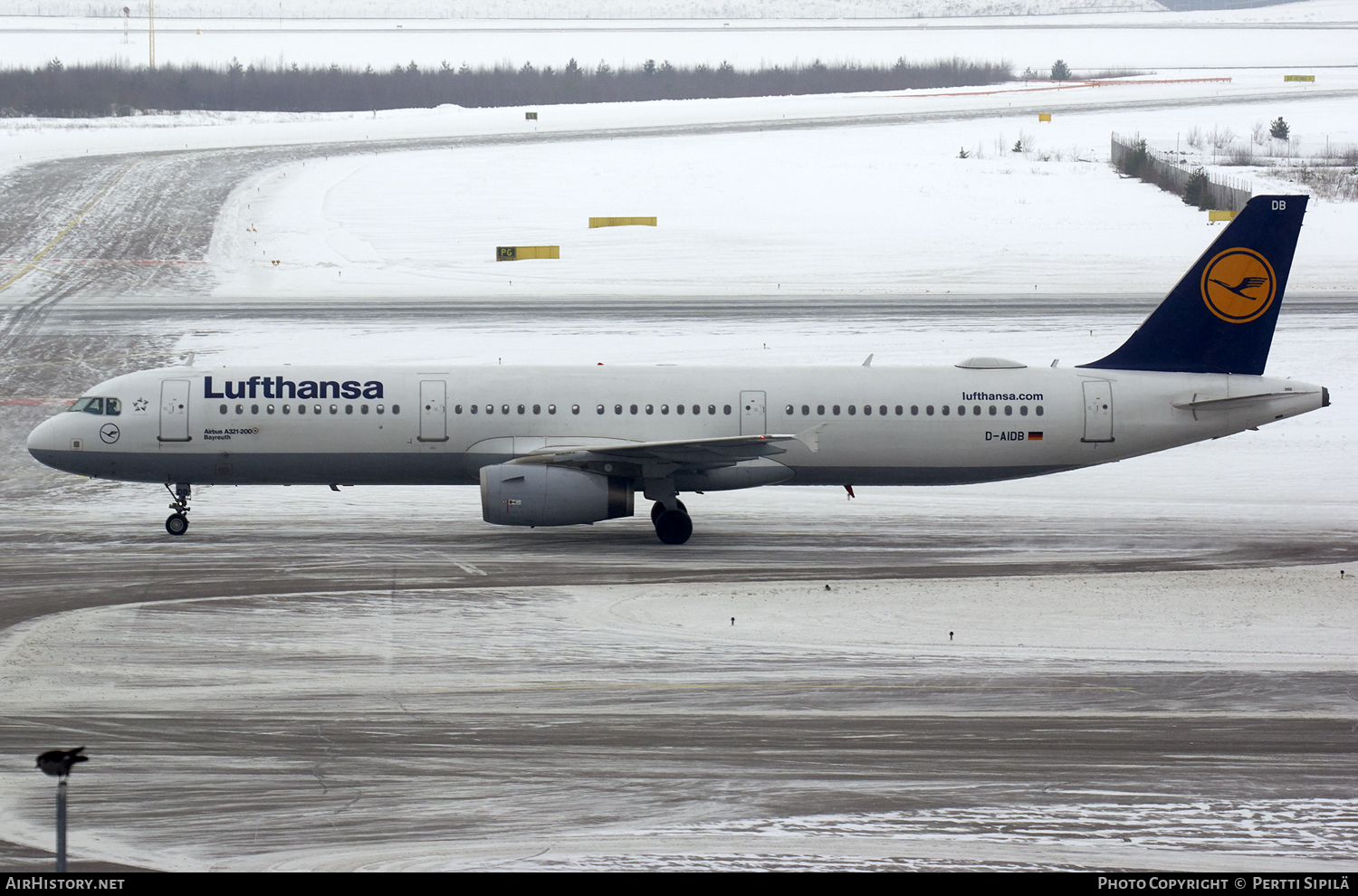 Aircraft Photo of D-AIDB | Airbus A321-231 | Lufthansa | AirHistory.net #108031