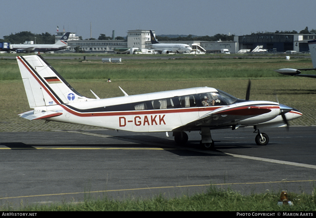 Aircraft Photo of D-GAKK | Piper PA-34-200T Seneca II | AirHistory.net #108032