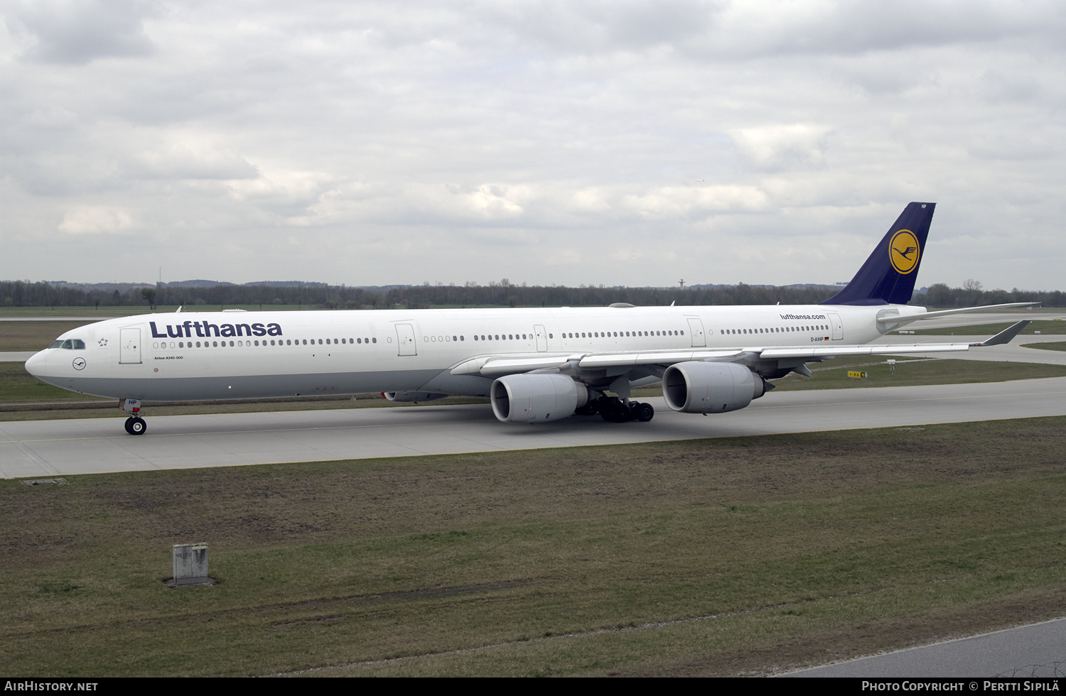 Aircraft Photo of D-AIHP | Airbus A340-642 | Lufthansa | AirHistory.net #108046