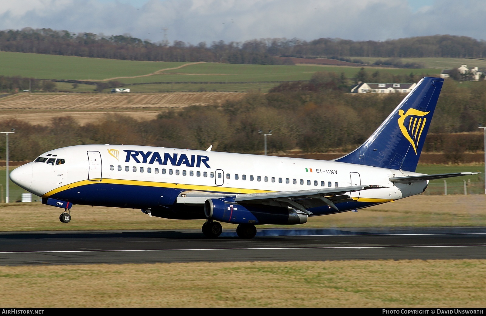 Aircraft Photo of EI-CNV | Boeing 737-230/Adv | Ryanair | AirHistory.net #108093