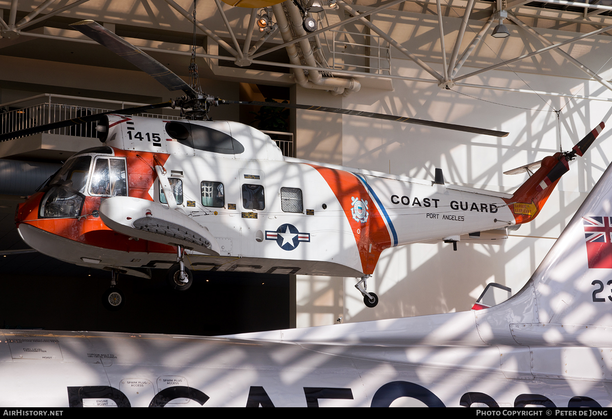 Aircraft Photo of 1415 | Sikorsky HH-52A Seaguard (S-62A) | USA - Coast Guard | AirHistory.net #108118