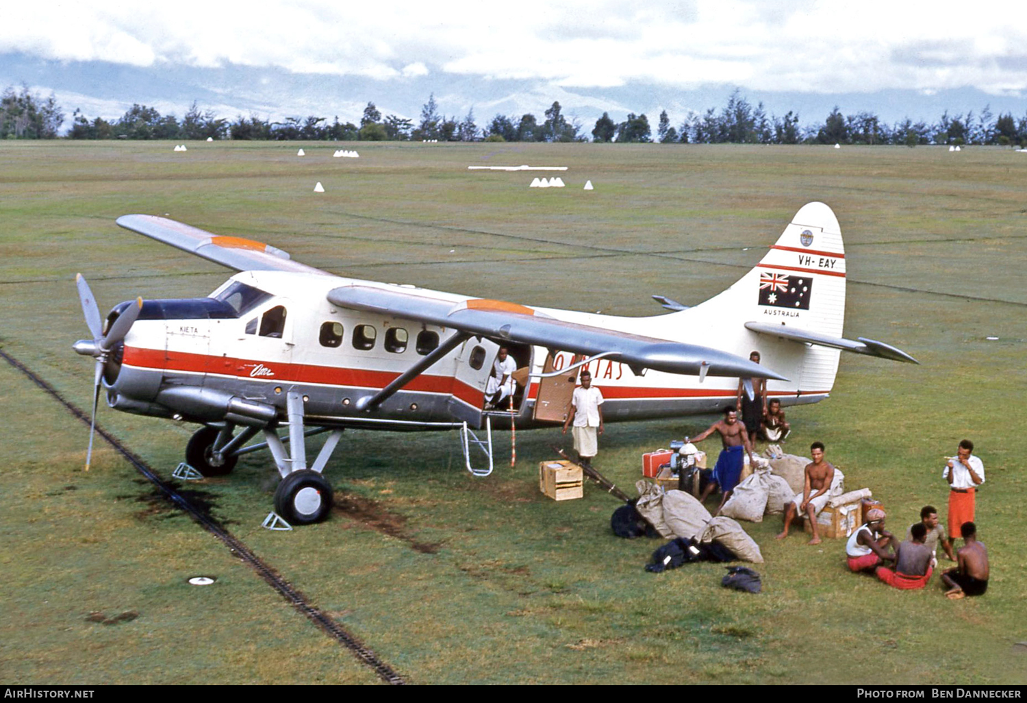 Aircraft Photo of VH-EAY | De Havilland Canada DHC-3 Otter | Qantas | AirHistory.net #108120