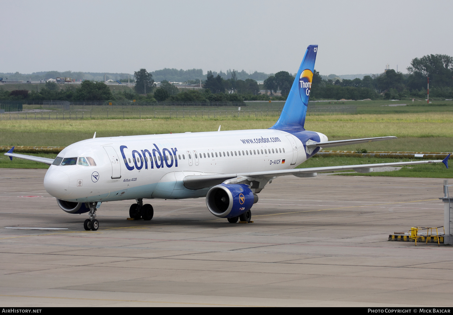 Aircraft Photo of D-AICF | Airbus A320-212 | Condor Berlin | AirHistory.net #108140
