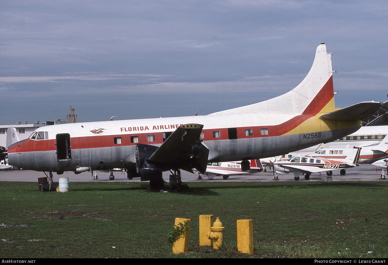 Aircraft Photo of N258S | Martin 404 | Florida Airlines | AirHistory.net #108353
