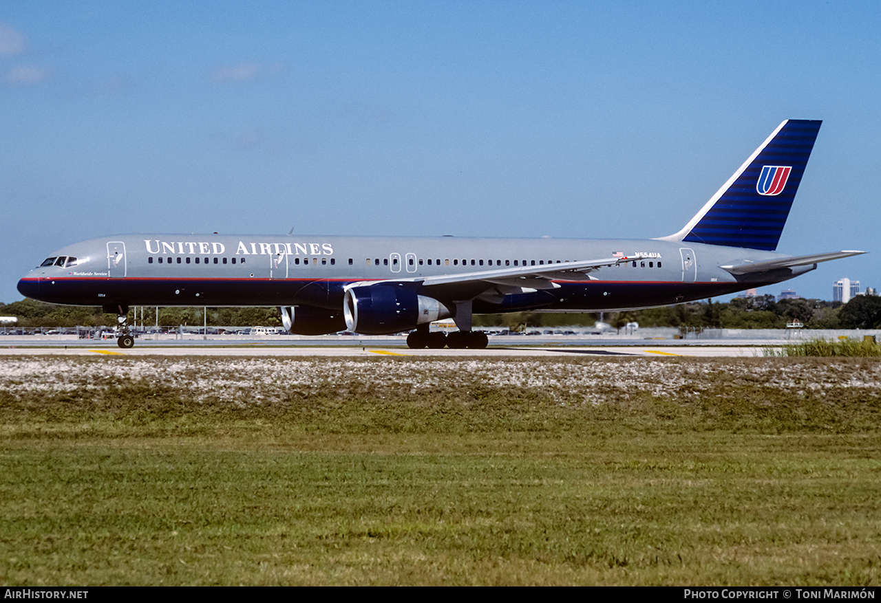 Aircraft Photo of N554UA | Boeing 757-222 | United Airlines | AirHistory.net #108359