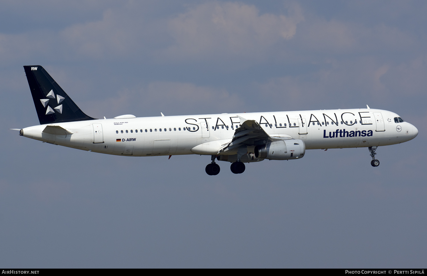 Aircraft Photo of D-AIRW | Airbus A321-131 | Lufthansa | AirHistory.net #108361