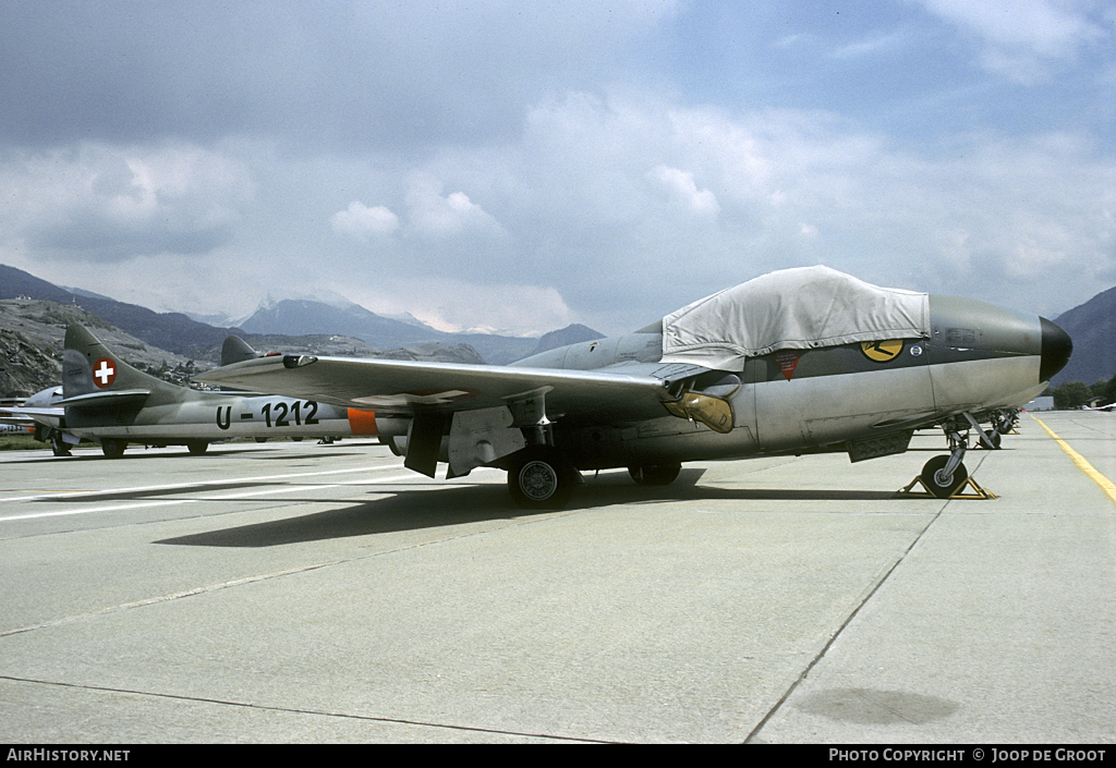 Aircraft Photo of U-1212 | De Havilland D.H. 115 Vampire T55 | Switzerland - Air Force | AirHistory.net #108394