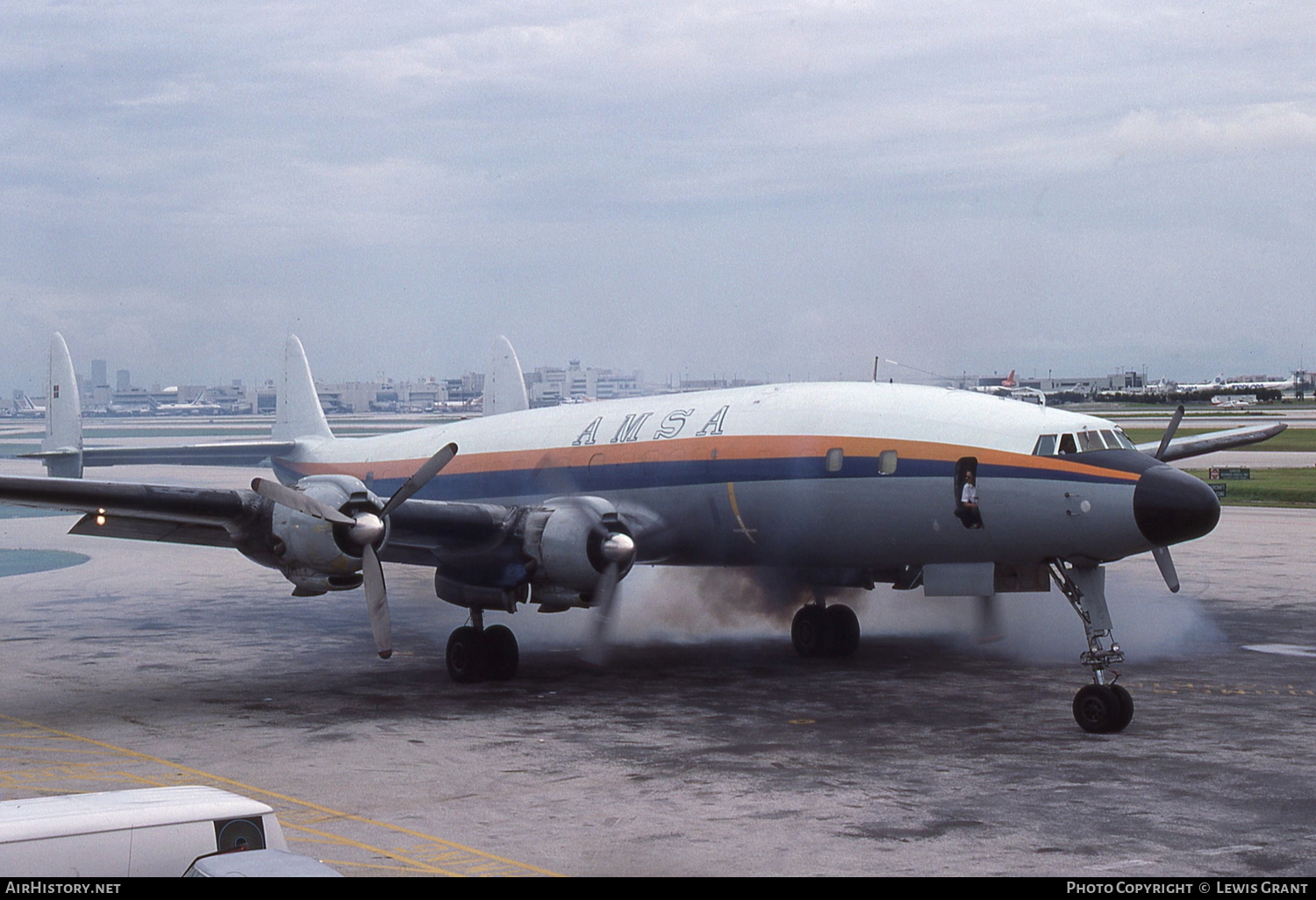 Aircraft Photo of HI-515 | Lockheed C-121C Super Constellation | AMSA - Aerolíneas Mundo | AirHistory.net #108402