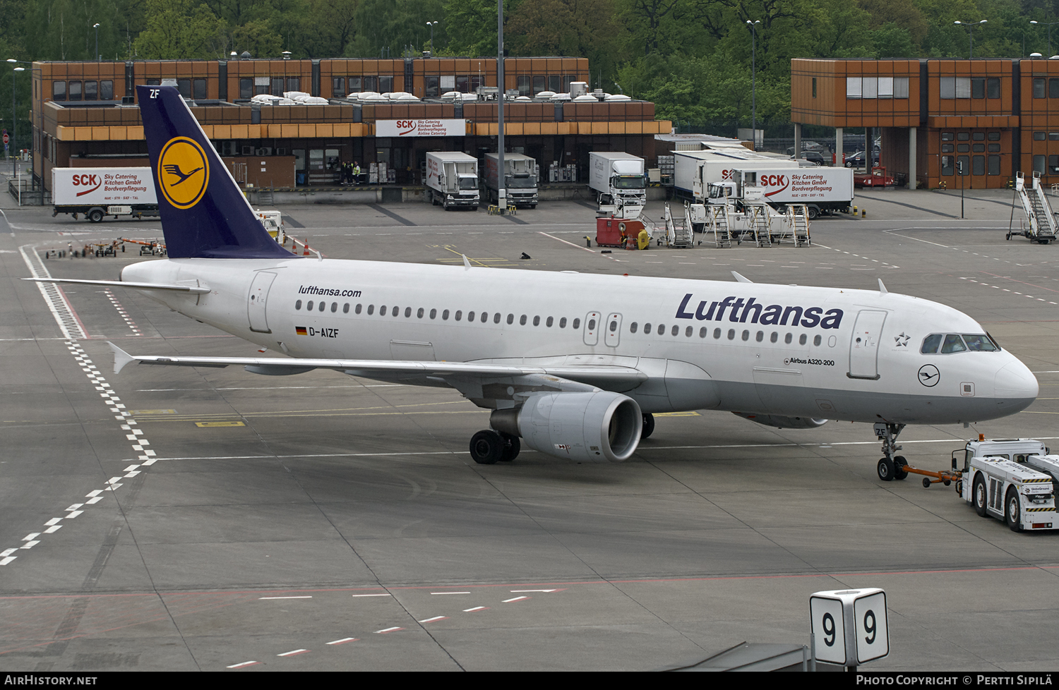 Aircraft Photo of D-AIZF | Airbus A320-214 | Lufthansa | AirHistory.net #108649