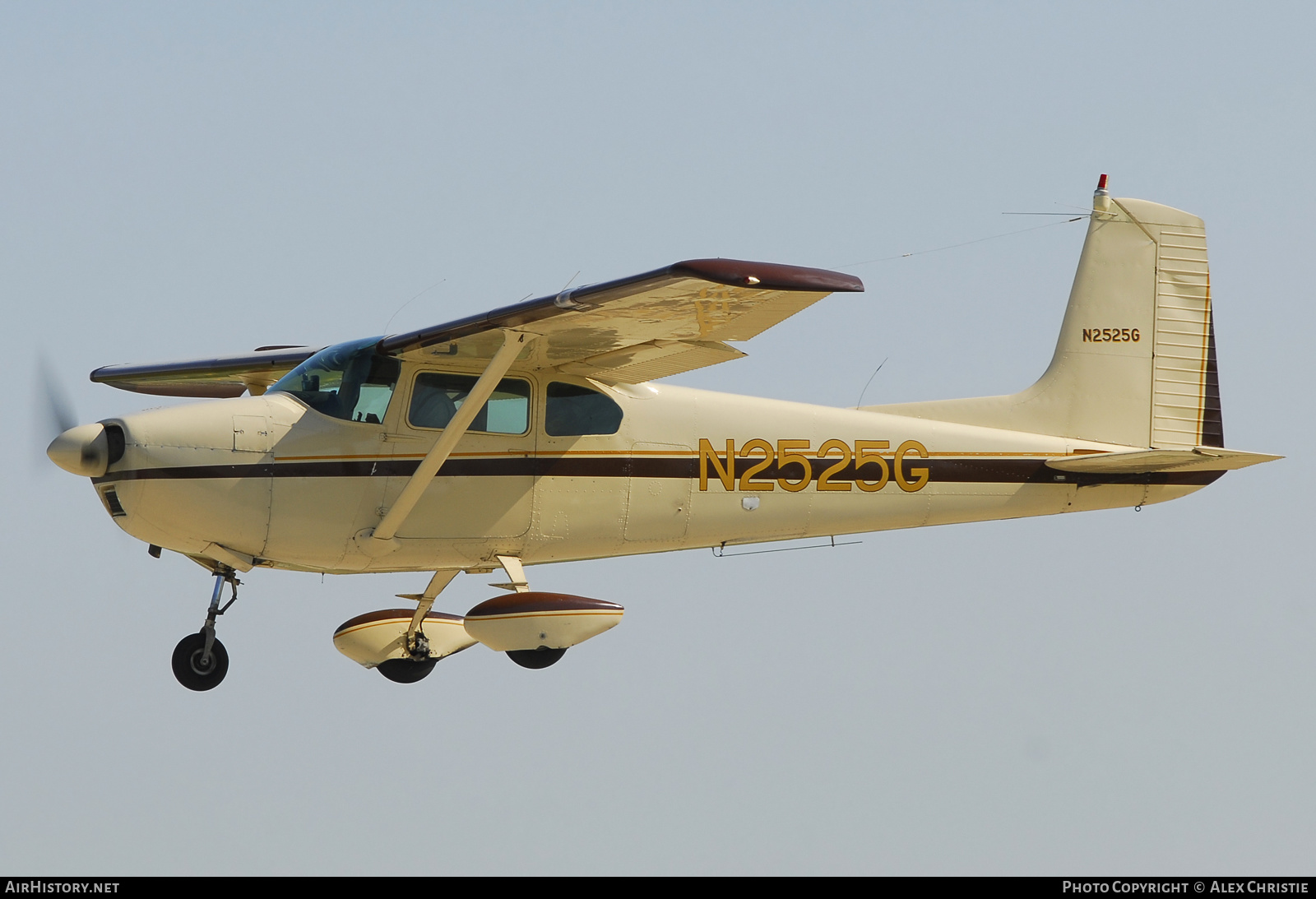 Aircraft Photo of N2525G | Cessna 182B Skylane | AirHistory.net #108724