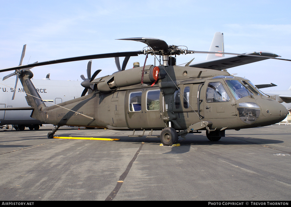 Aircraft Photo of 98-26800 / 26800 | Sikorsky UH-60L Black Hawk (S-70A) | USA - Army | AirHistory.net #108740