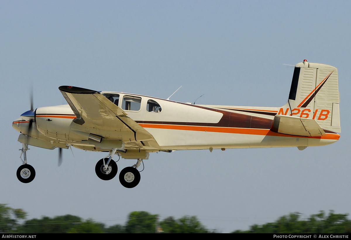 Aircraft Photo of N261B | Beech D50 Twin Bonanza | AirHistory.net #108762