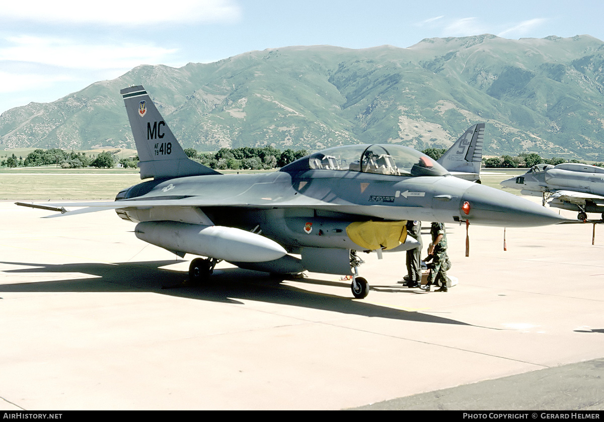 Aircraft Photo of 79-0418 / AF79-418 | General Dynamics F-16B Fighting Falcon | USA - Air Force | AirHistory.net #108778