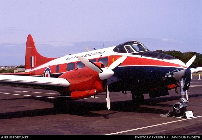 Aircraft Photo of XA880 | De Havilland D.H. 104 Devon C2 | UK - Air Force | AirHistory.net #108829
