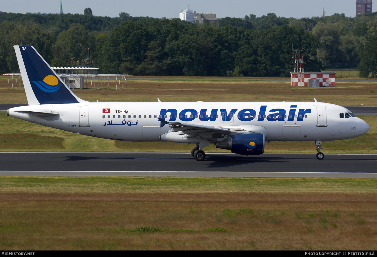 Aircraft Photo of TS-INA | Airbus A320-214 | Nouvelair Tunisie | AirHistory.net #108961