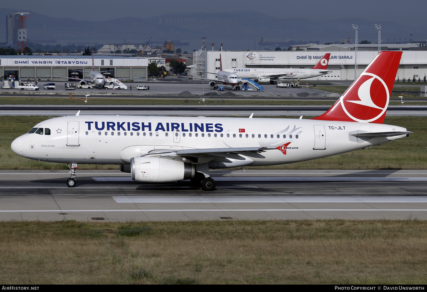 Aircraft Photo of TC-JLT | Airbus A319-132 | Turkish Airlines | AirHistory.net #108962