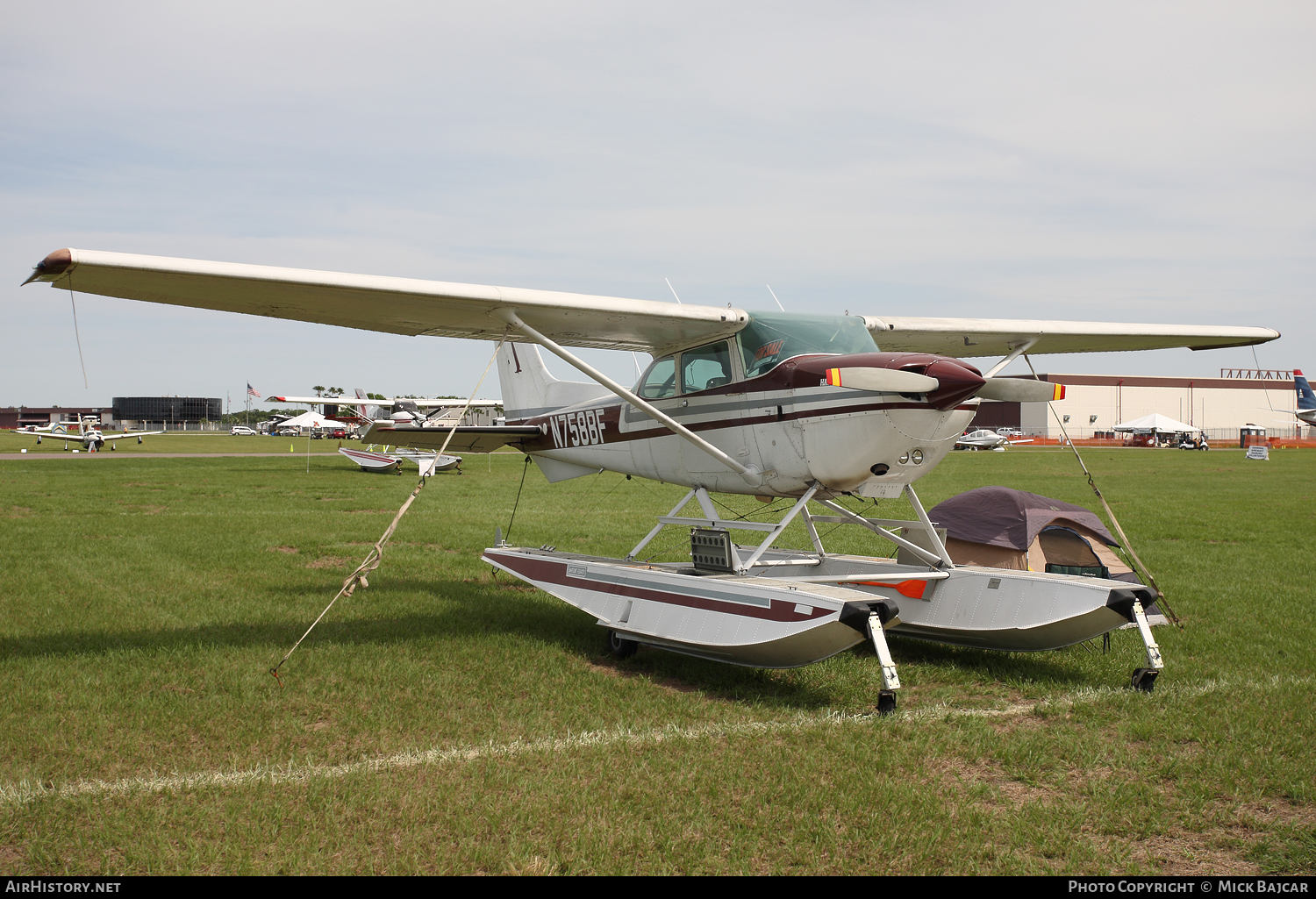 Aircraft Photo of N758BF | Cessna R172K Hawk XP | AirHistory.net #108994