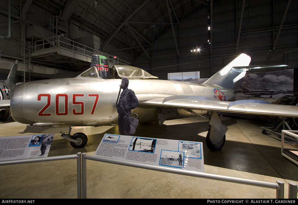 Aircraft Photo of 2057 | Mikoyan-Gurevich MiG-15bis | North Korea - Air Force | AirHistory.net #109102