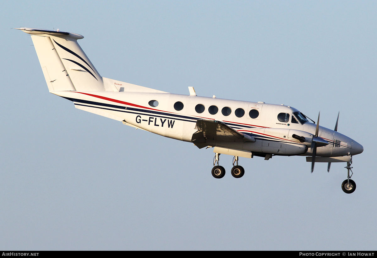 Aircraft Photo of G-FLYW | Beech 200C Super King Air | AirHistory.net #109177