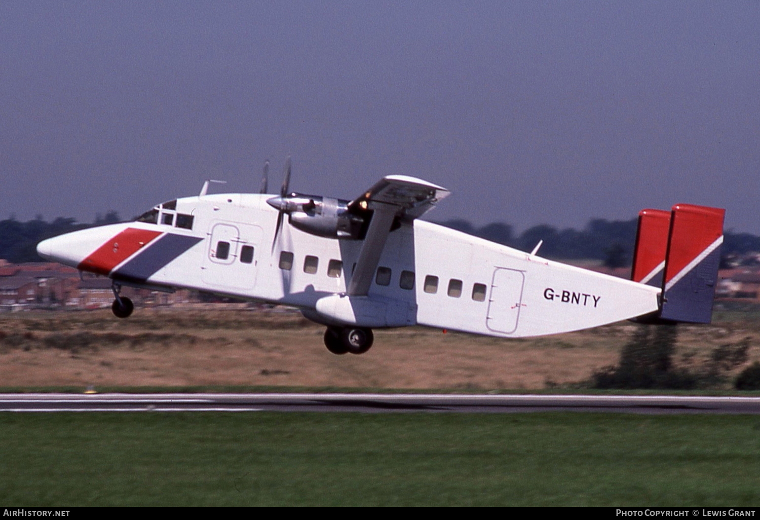 Aircraft Photo of G-BNTY | Short 330-200 | AirHistory.net #109270