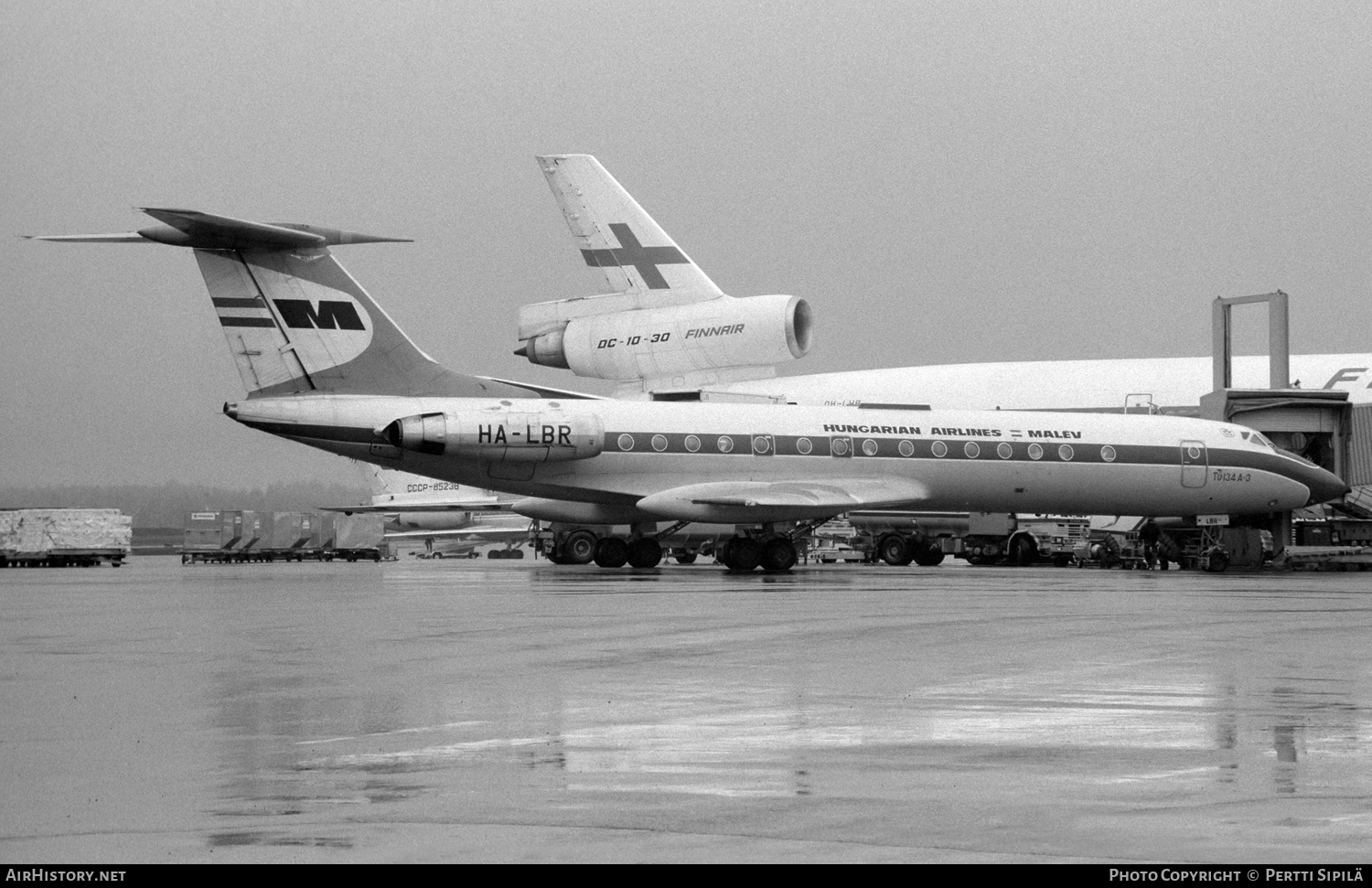 Aircraft Photo of HA-LBR | Tupolev Tu-134A-3 | Malév - Hungarian Airlines | AirHistory.net #109274