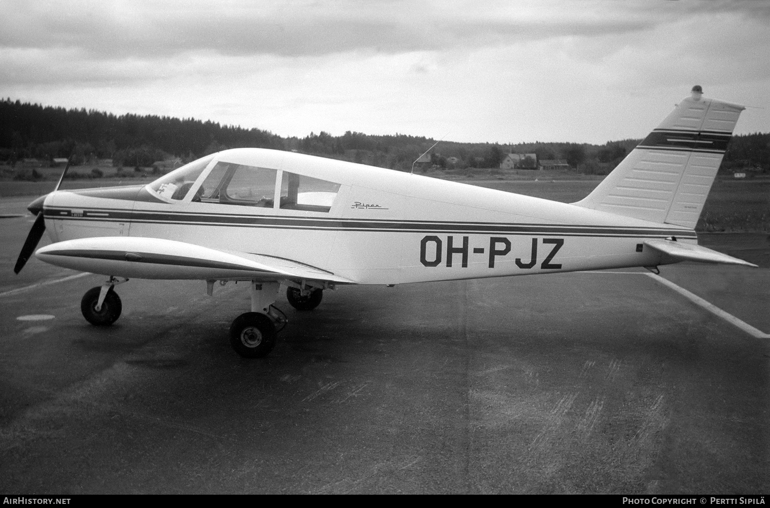 Aircraft Photo of OH-PJZ | Piper PA-28-140 Cherokee B | AirHistory.net #109280